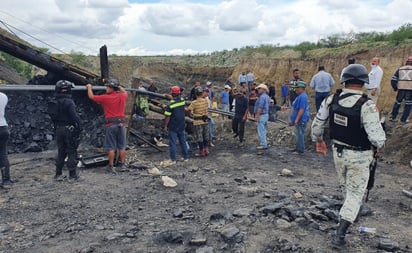 Envía AMLO pésame a familiares de mineros fallecidos en Múzquiz