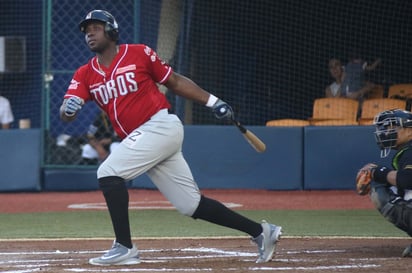 Leandro Castro comanda a los dominicanos en la Liga Mexicana de Béisbol