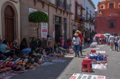 'Hay seudo líderes que engañan a artesanos indígenas'