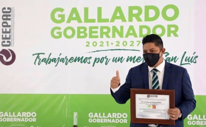 Ricardo Gallardo recibe constancia como gobernador electo de SLP