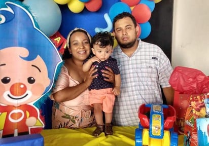 Edgar Alan celebra su primer añito de vida