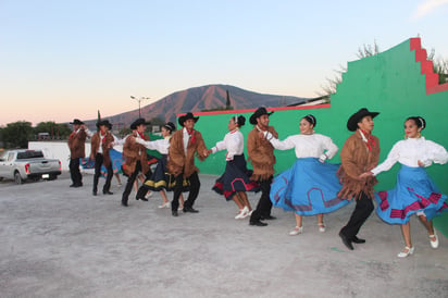 Reanudan Domingos Culturales en colonias