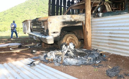 Queman y destruyen 35 casas en Venustiano Carranza, Chiapas