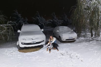 La nieve cubre la ciudad argentina de Córdoba por primera vez en 14 años