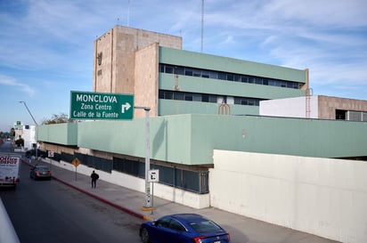 Retiene federación recursos de obras destinadas al IMSS