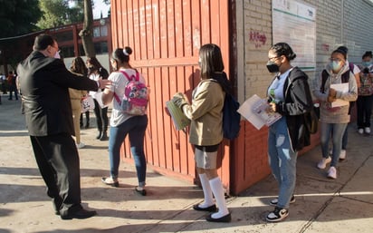 Reportan primer caso de COVID-19 tras regreso a clases presenciales