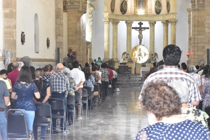 Hay que abordar la barca de Dios y no dejarnos seducir