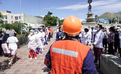 Participan 100 mil personas en Oaxaca por simulacro