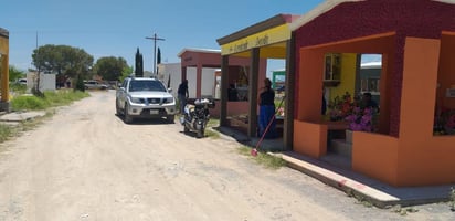 Afluencia controlada en el panteón por el Día del Padre