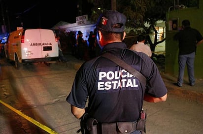 Cuerpos de 2 policías son encontrados colgando de puente vehicular de Zacatecas