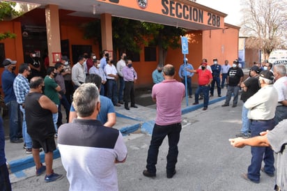 Trabajador confinado atenta contra su vida en Monclova