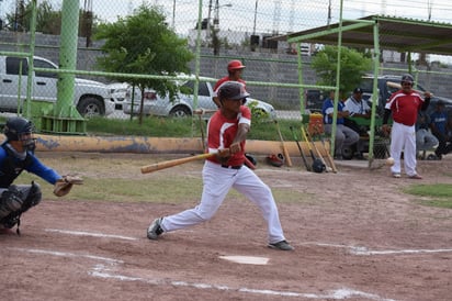 Cachorros gana y toma la ventaja