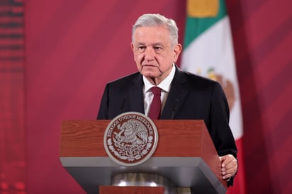 AMLO propondrá ampliar becas a menores con discapacidad