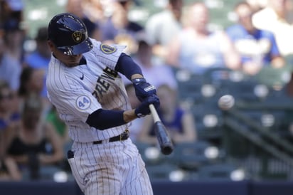 0-4. García y Yelich jonronean contra los Rockies