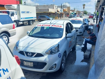 Deberán taxistas mostrar cédula de vacuna COVID-19 en Frontera 