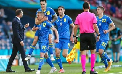 Artem Dovbyk hace historia en Ucrania que se cita con Inglaterra