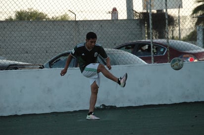 Invitan a Torneo de fútbol empresarial