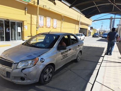 Insisten taxistas en aumento a la tarifa  pero no cumplen