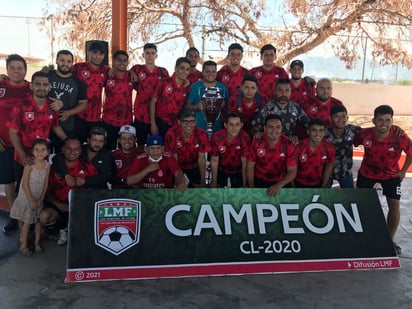 Premian a campeones del fútbol municipal  