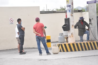 AMLO; sin recurso ni infraestructura para concretar precio justo del energético