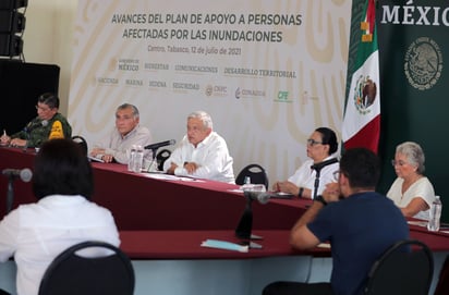 AMLO va por reforma constitucional en materia eléctrica