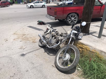 Motociclista resulta lesionado en choque en Monclova 