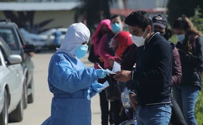 Incrementa afluencia de jóvenes para pruebas rápidas Covid en Edomex