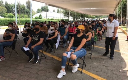 Gran afluencia se registró en segundo día de vacunación en Naucalpan