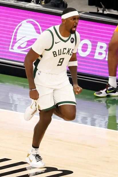 Bucks empata la serie final