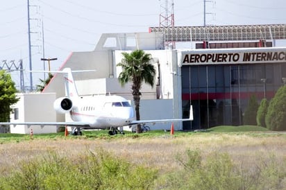 Comprobante de vacunación antiCOVID-19 será obligatorio en el aeropuerto de Frontera