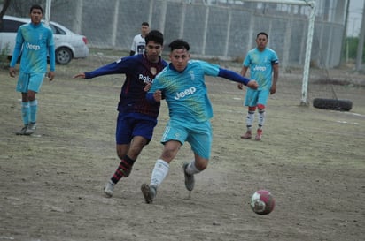 Ángeles encabeza el fútbol rielero