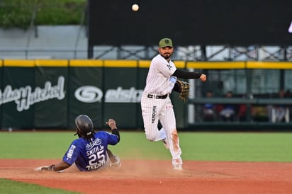 Mariachis de Guadalajara  se quedan con la serie