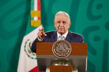 AMLO: 'Cómo es posible que no solo existan corruptos, sino los que apoyan'