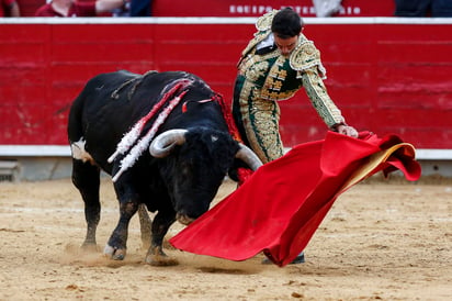 Serrano se lleva la tarde en Manzanares y Luque deja su sello al natural