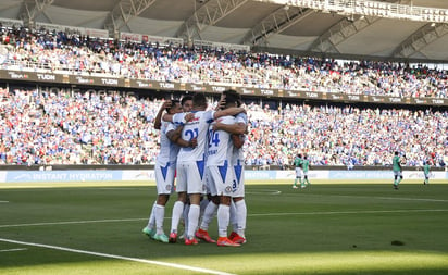 Cruz Azul sigue imparable, se lleva el Campeón de Campeones ante León