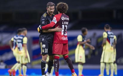 La historia de Guillermo Ochoa y André-Pierre Gignac