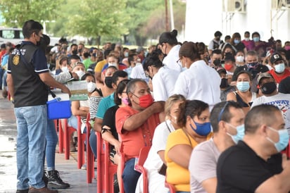 Las personas de 40-49 años recibirán refuerzo contra COVID19 en Monclova 