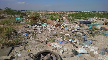 Autoridades van sobre responsables de la contaminación en el Río Monclova