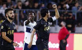 Carlos Vela anota con el LAFC ante Whitecaps en la MLS