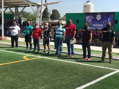 Regia inauguración del fútbol castañéense