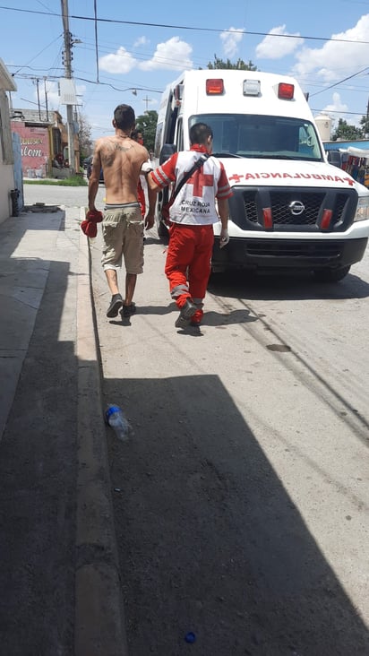 Lo hieren con arma blanca en colonia Praderas de Monclova 