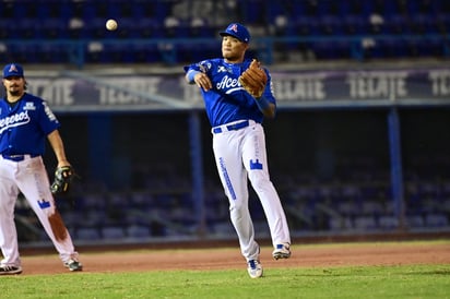 Acereros toma ventaja ante los Tecolotes