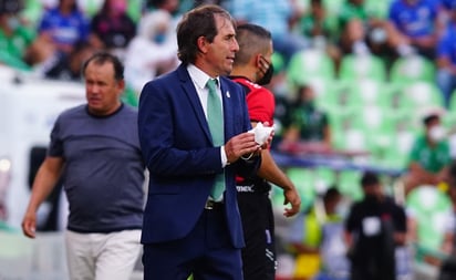 'Cruz Azul ensució el juego y el árbitro lo permitió', afirma Almada