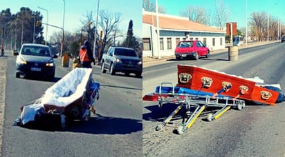 El cadáver de Claudia terminó tirado en la carretera; su féretro salió volando del coche fúnebre en Argentina