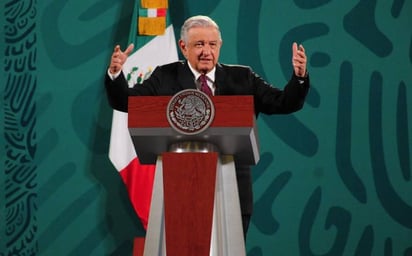 AMLO insta a magistrados del TEPJF a renunciar a sus cargos