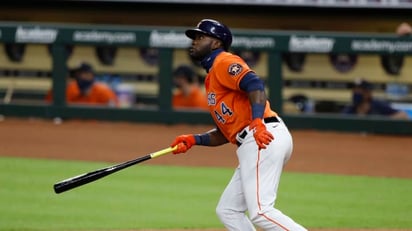 El cubano Yordan Álvarez pega su jonrón 50 en el triunfo de los Astros