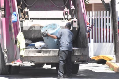 Sindicalizados de Monclova recurren a préstamo para gastos escolares