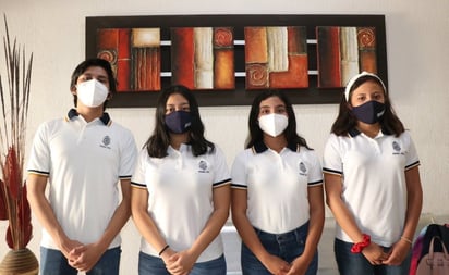 Jóvenes estudiantes ganan beca al crear app para aprender lengua maya