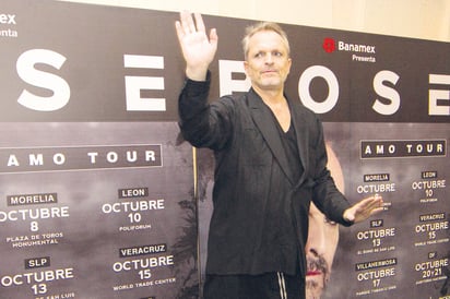 Miguel Bosé se despide por un tiempo