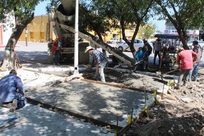 Plaza principal de 'San Buena' sigue en remodelación 